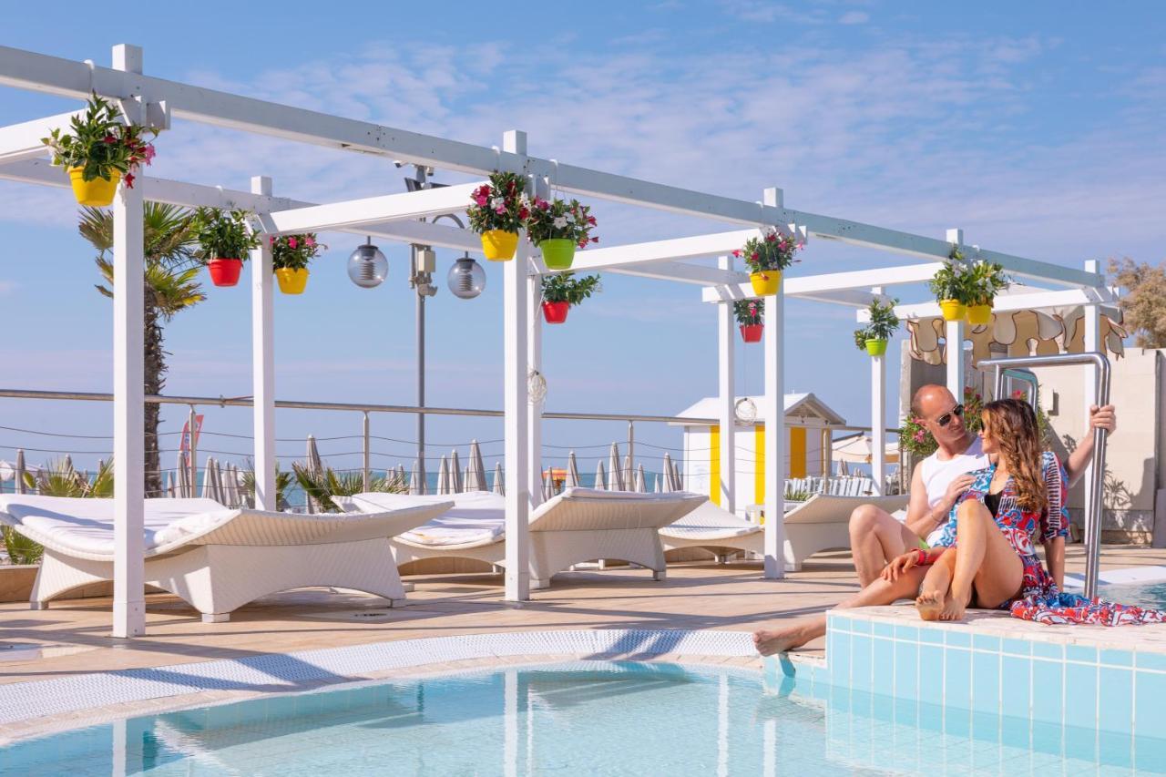 Hotel Nettuno Lido di Jesolo Eksteriør billede