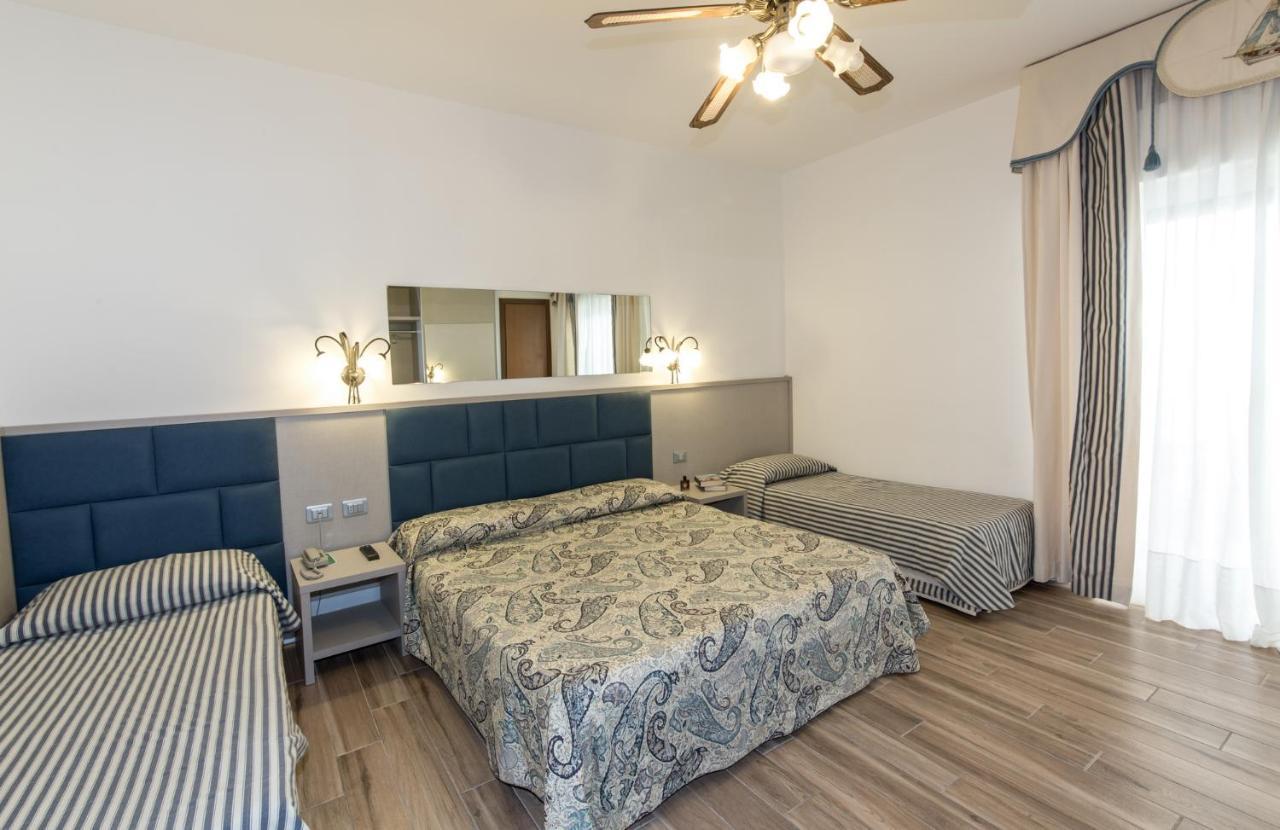 Hotel Nettuno Lido di Jesolo Eksteriør billede