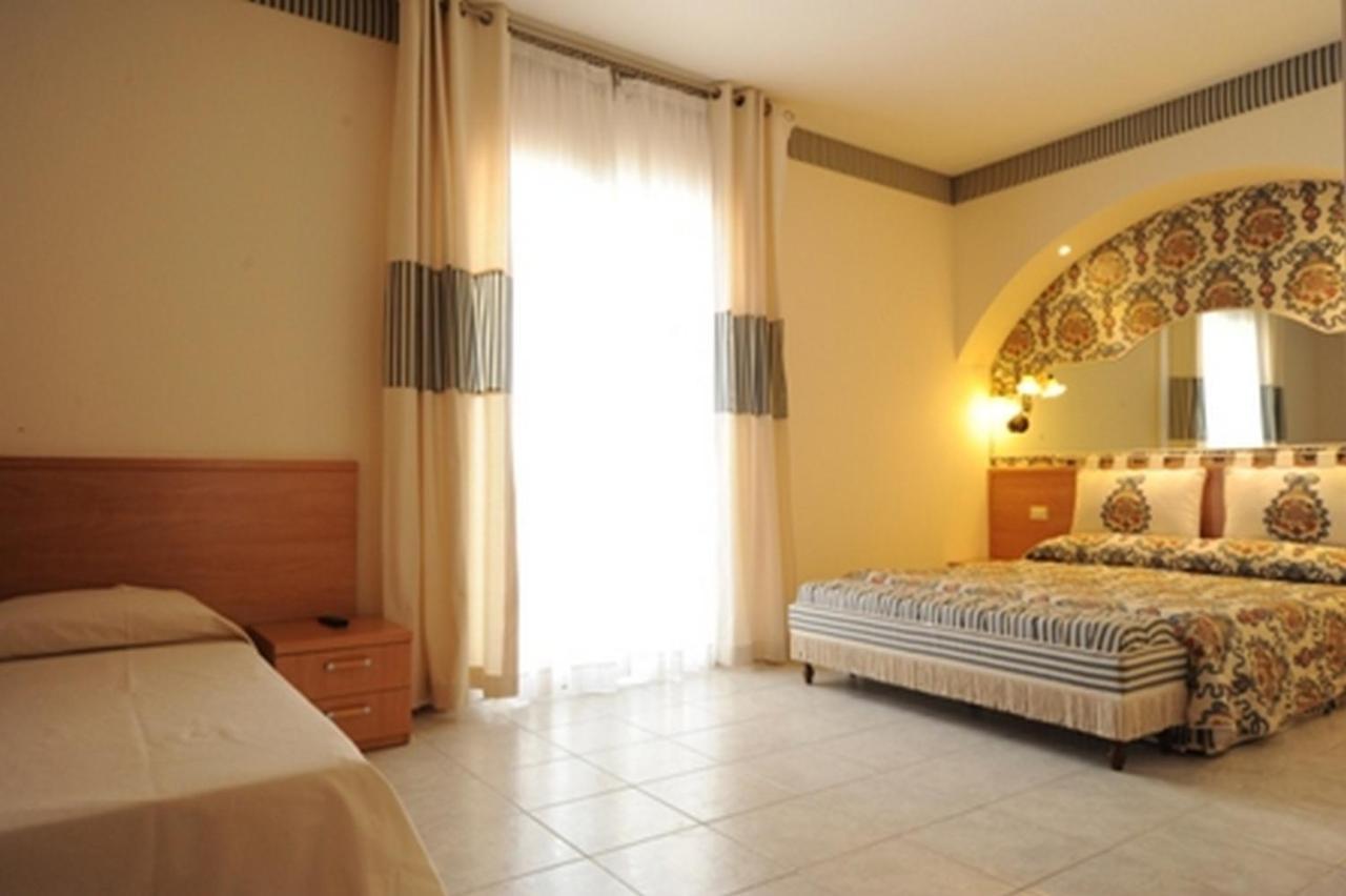 Hotel Nettuno Lido di Jesolo Eksteriør billede